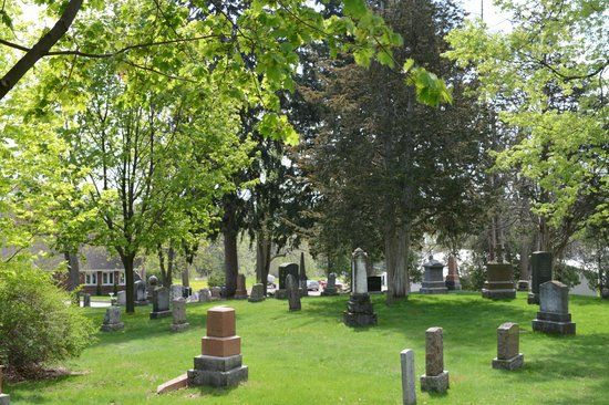 Cataraqui Cemetery and Funeral Services